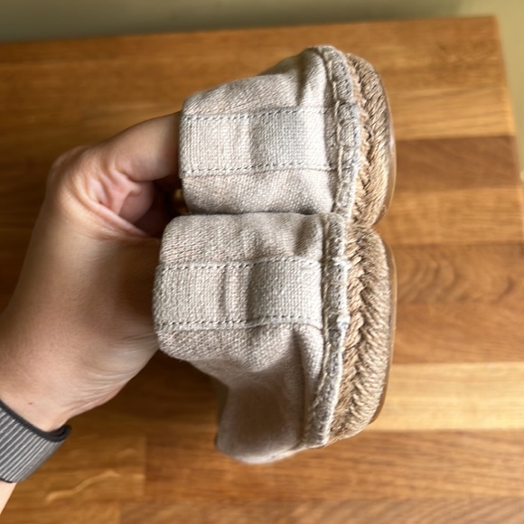 Tory Burch Weston Tan Gold Espadrilles - Picture 6 of 13